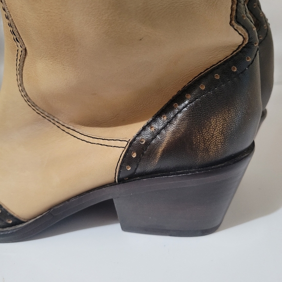 Jessica Bennett Western Cowboy Boots. - Picture 10 of 10